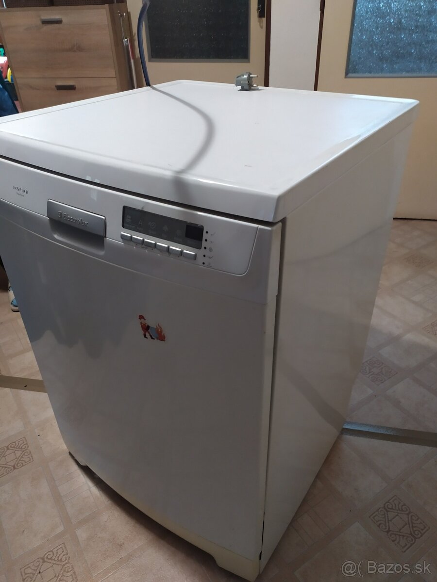 Umývačka riadu Elektrolux - 5