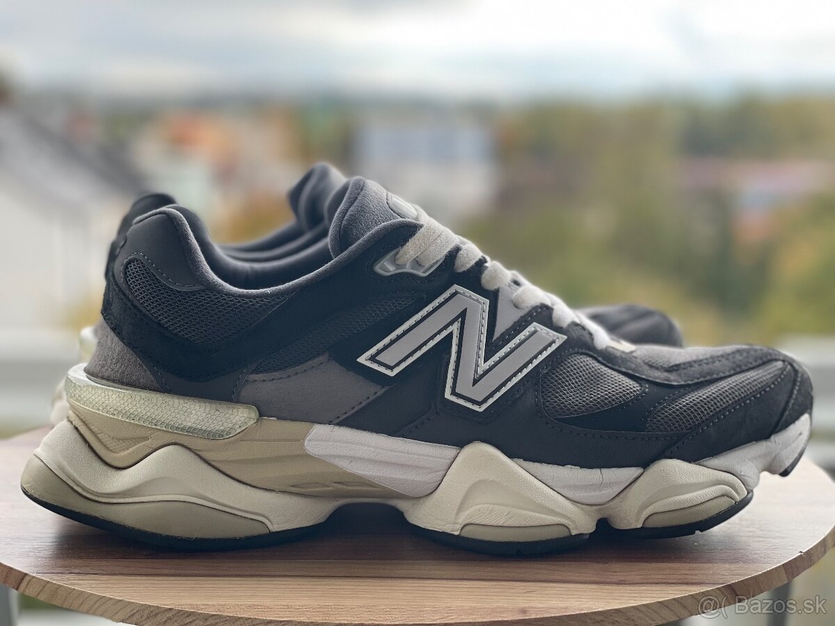 New Balance 9060 | EUR 44,5 - 5