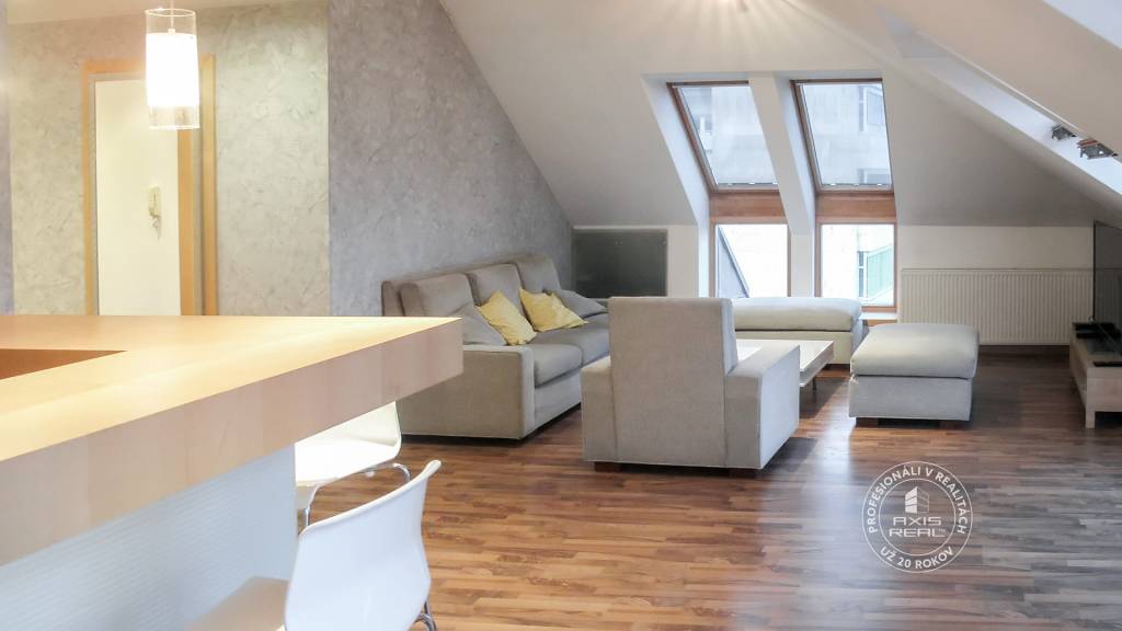 2-izb. byt, KRÁSNY VÝHĽAD, BA. Staré Mesto, Vajanského ul. - 5