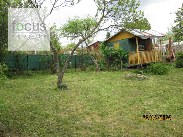 Predám väčšiu záhradku 585 m2 - oplotené, privát vchod - 5