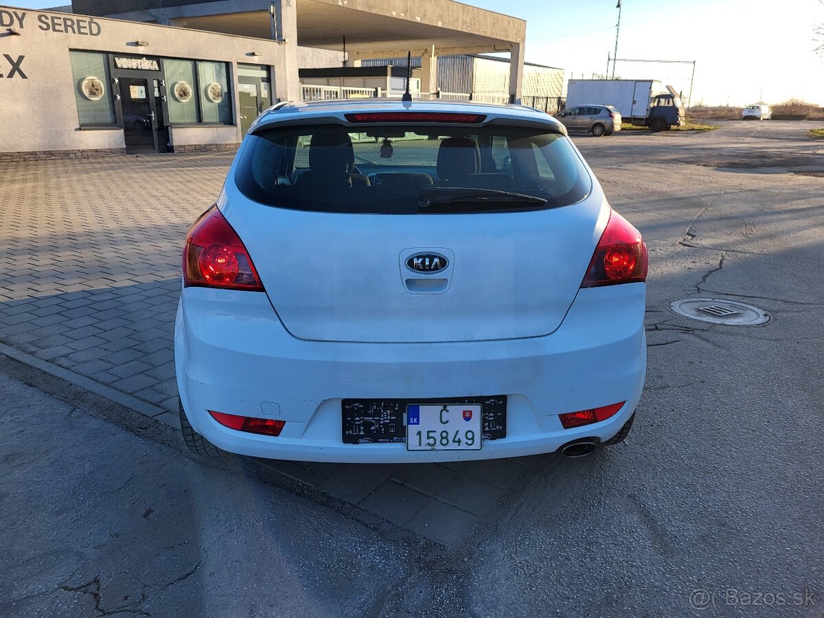 Kia pro ceed - 5