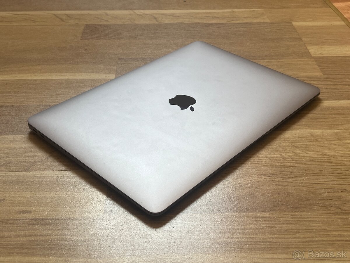 MacBook Air 13" Retina (2020) Space Gray - 5