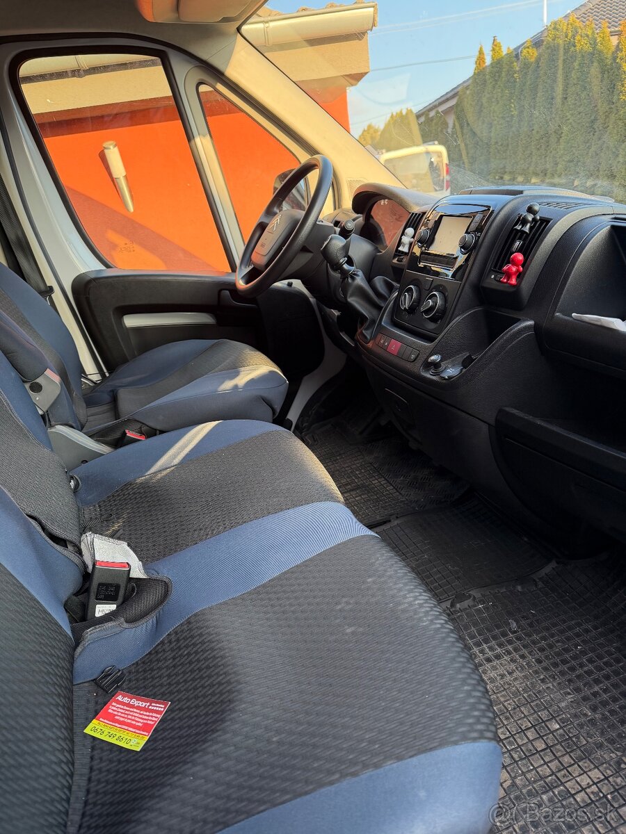 Predám Citroen Jumper 7miestné 121kw L3H2 - 5