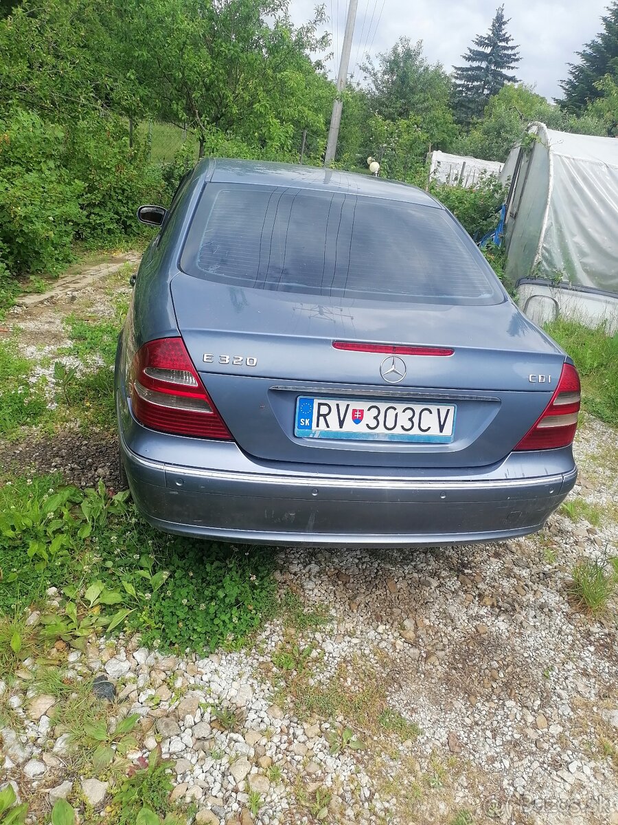 Predám mercedes E320cdi - 5