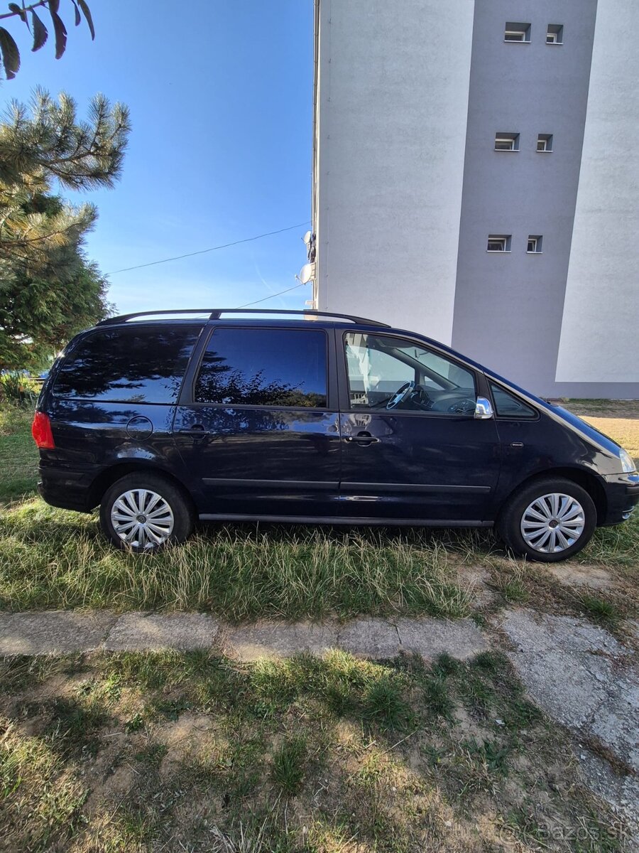 Predám Vw Sharan 1.9 TDI 85kw 2005 - 5