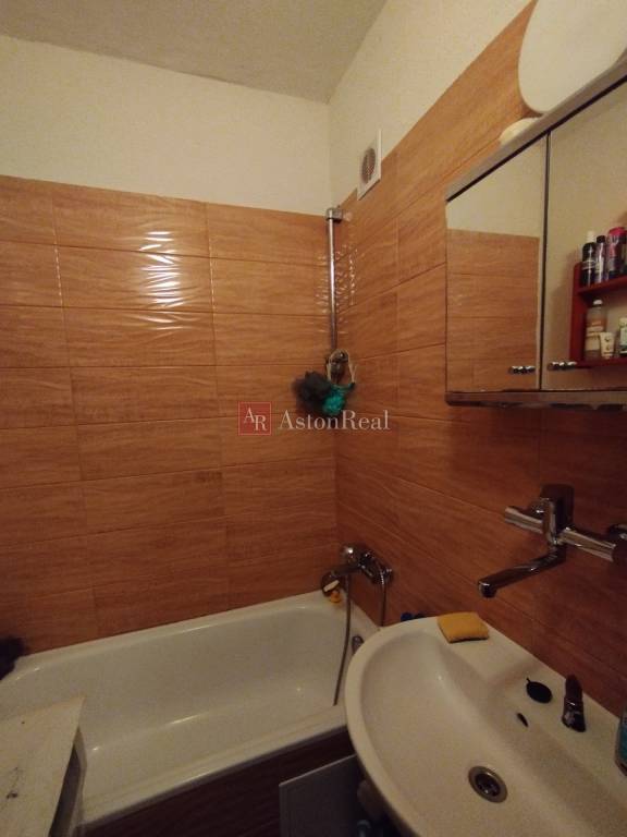 PREDAJ 2 izbový byt 50 m2, Nábrežie - Liptovský Mikuláš - 5