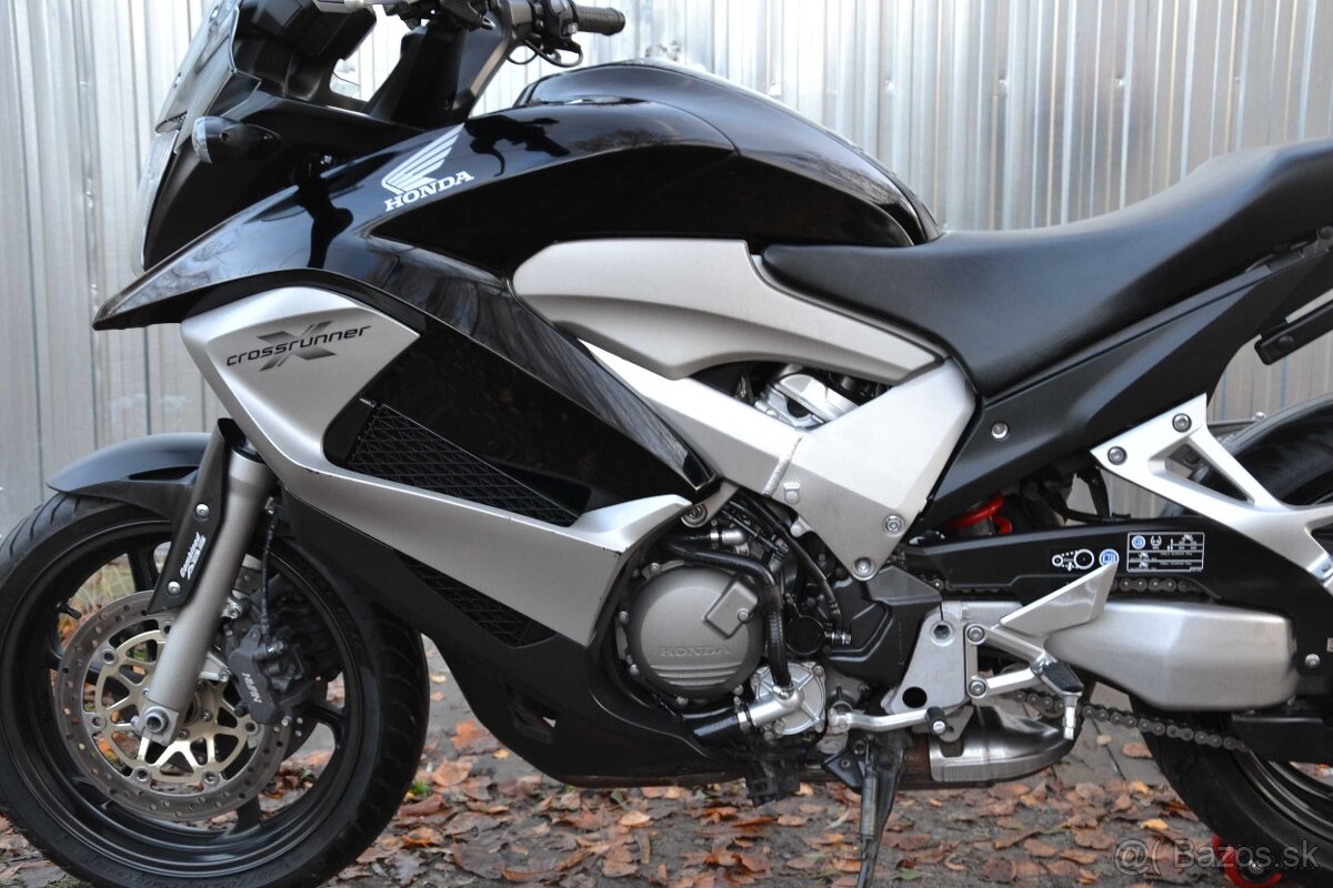Honda VFR 800X CROSSRUNNER - 5