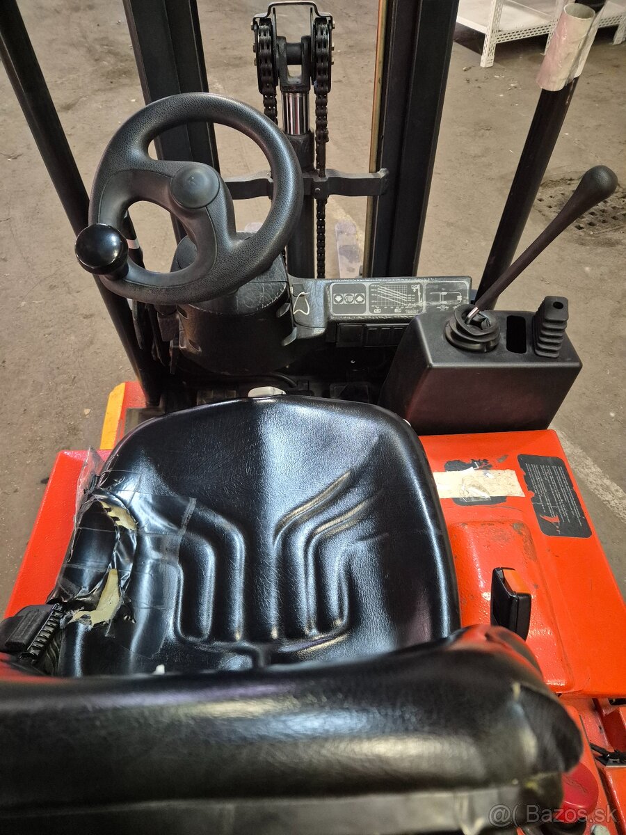 Vysokozdvižný elektrický vozík Linde E12 Z - 5