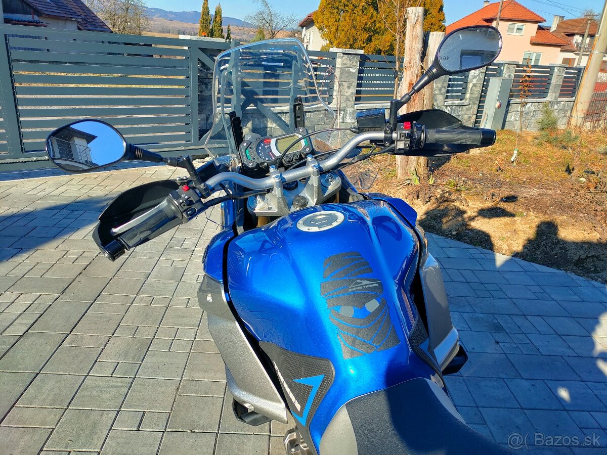 Yamaha xt1200z Super Tenere - 5