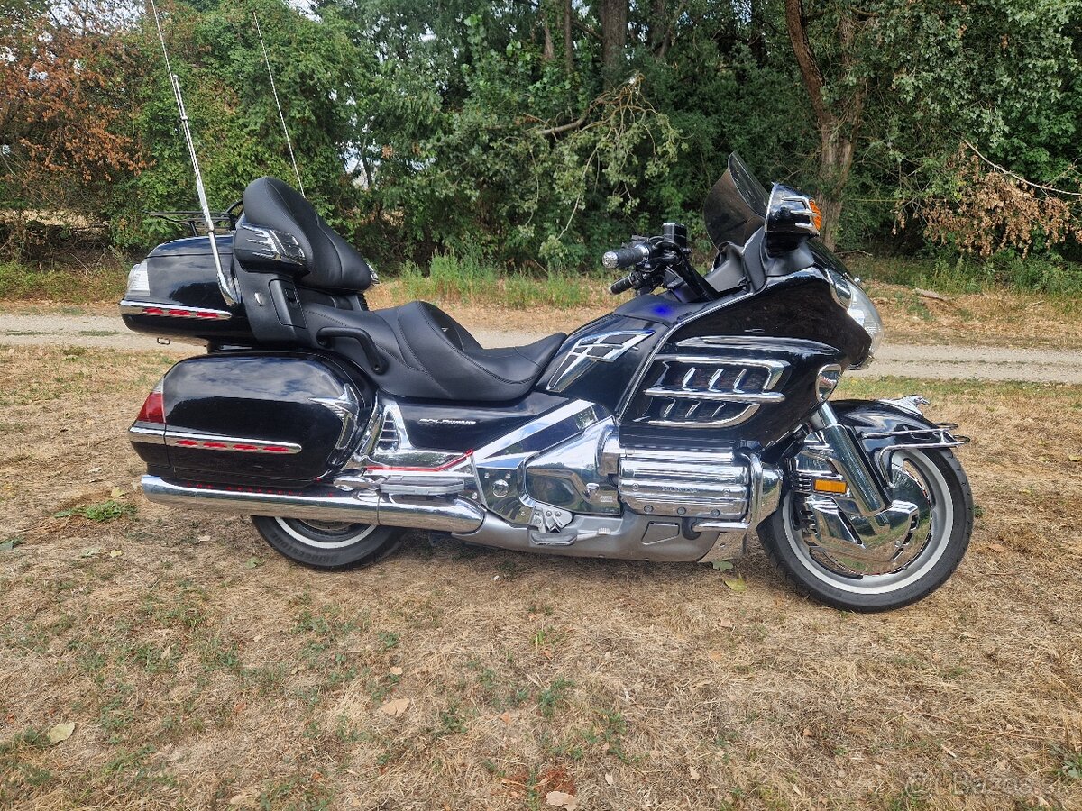 Honda Goldwing GL 1800 - 5