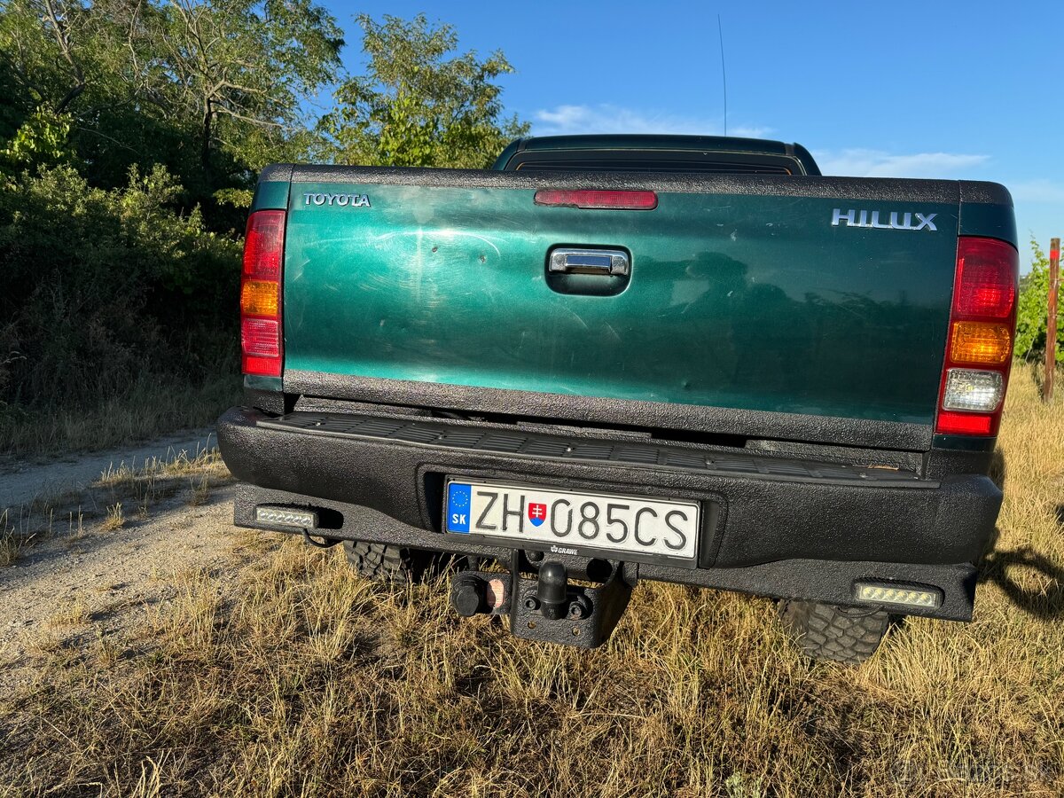 Predám - Toyota Hilux