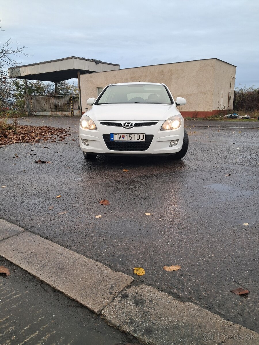 Hyundai I30 1.4 - 5