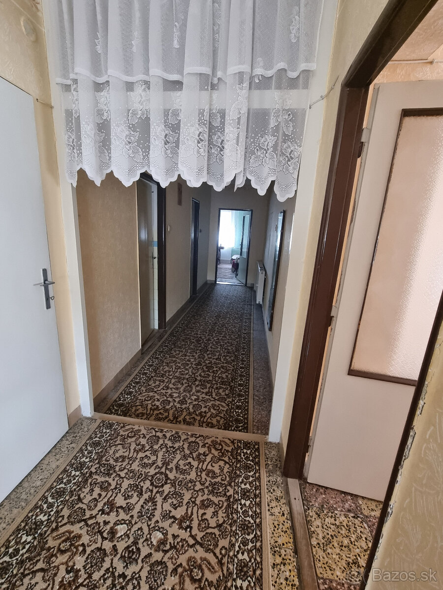 NA PREDAJ - 3-izbový rodinný dom - 5