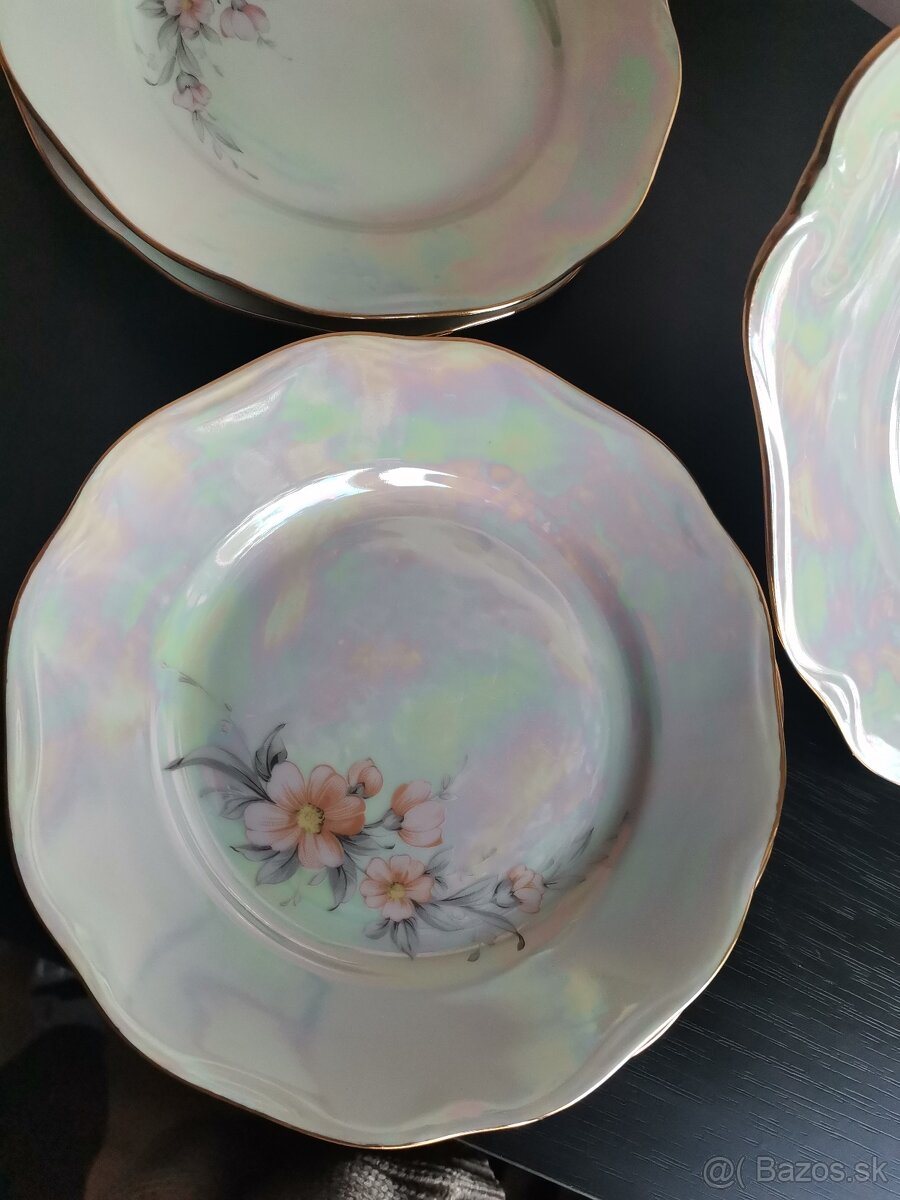 Súprava tanierov - 5