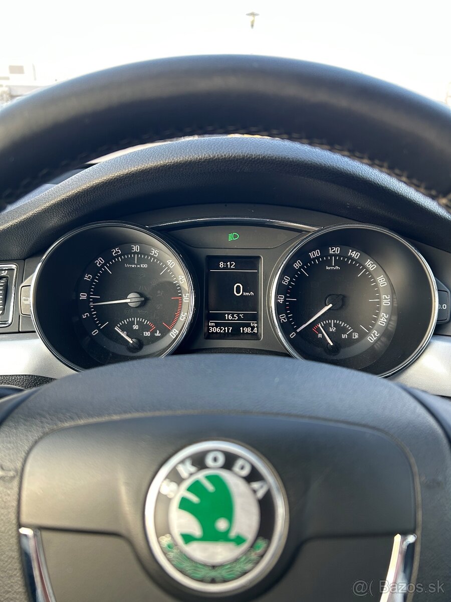 Škoda Superb 2.0 TDI 103kw - 5