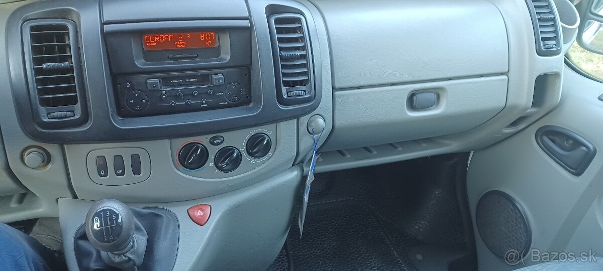 Renault Trafic - 5