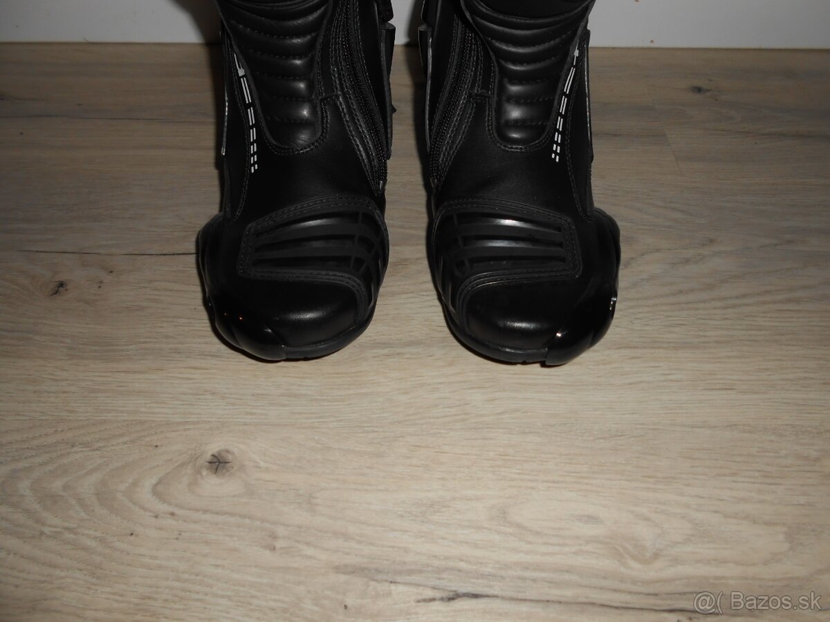 Predam len vyskusane damske kozene moto topanky HELD - 5