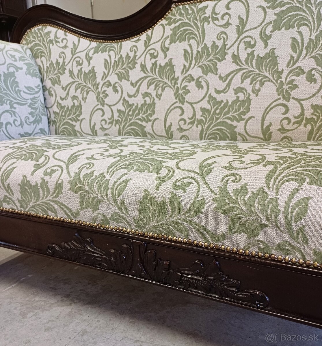 Staroẓ̌itná pohovka (sedač̣ka) - 5