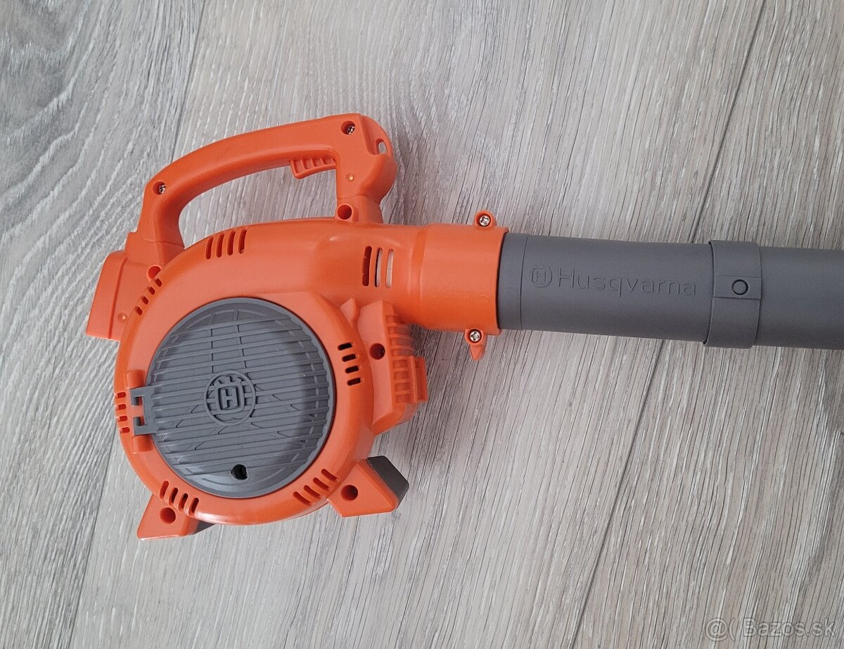 Husqvarna detsky fúkač lístia - 5