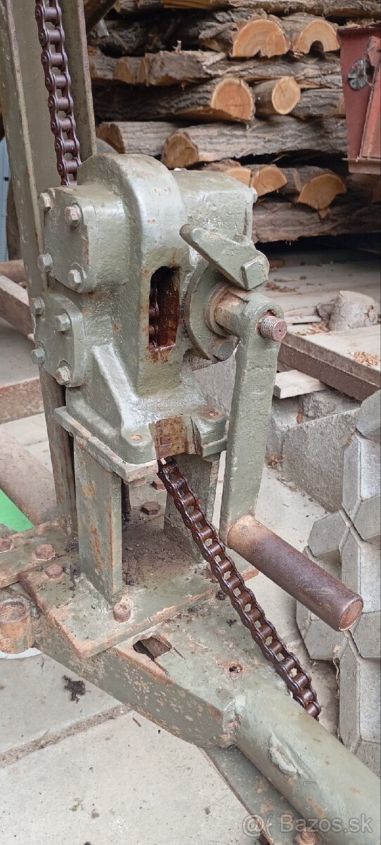 Vyklapacia vlečka za traktor brzdená - 5