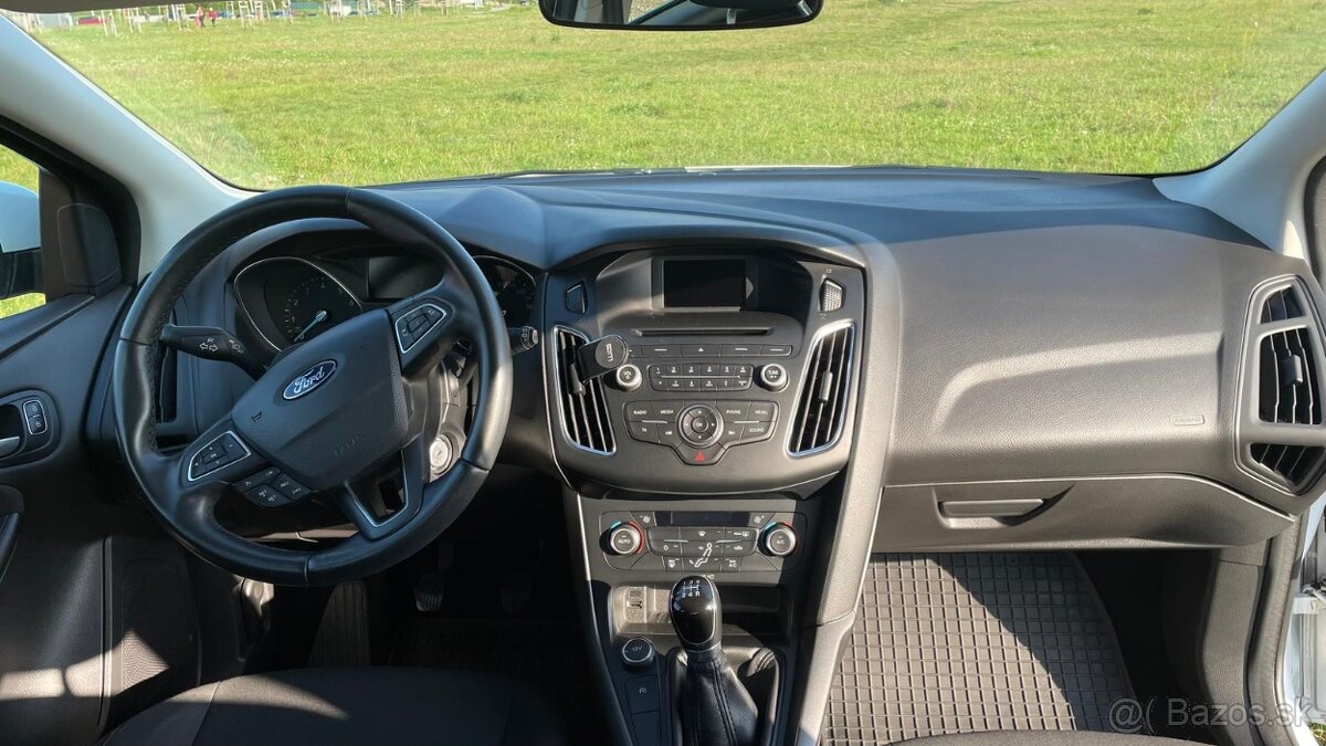 Na predaj Ford Focus 1.0 M5 EcoBoost Business X - 5