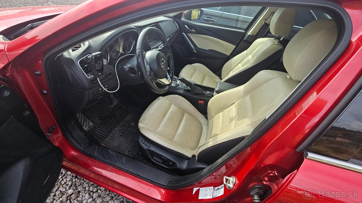 Mazda 6 2.2D 129 kW, 2015, max. výbava, 220 tkm – 8 300 € - 5