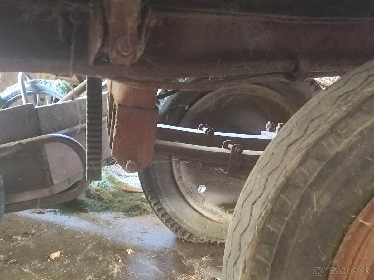 Štvorkolesová 1.5t vyklápacia vlečka - 5