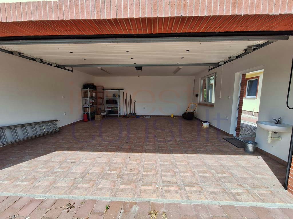 2352 EXKLUZÍVNA PONUKA PRENÁJMU NADŠTANDARDNÉHO RODINNÉHO DO - 5