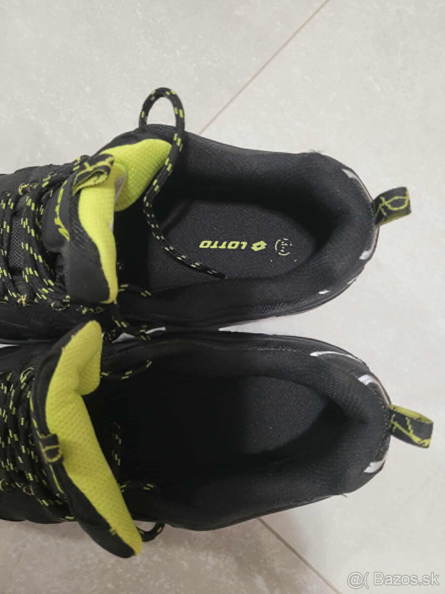 Turistická obuv LOTTO velkosť 44 - 5