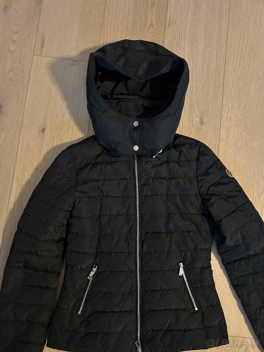 Armani bunda XS čierna s kapucňou - 5