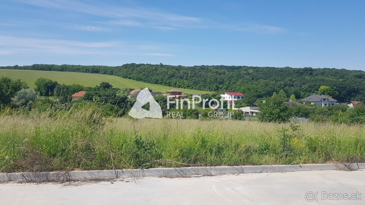 Predám stavebný pozemok Nitra - Šúdolská ulica. - 5