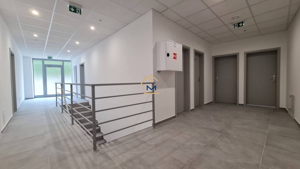 NA PRENÁJOM KANCELÁRSKE /OBCHODNÉ PRIESTORY, ZLATÝ POTOK - 5