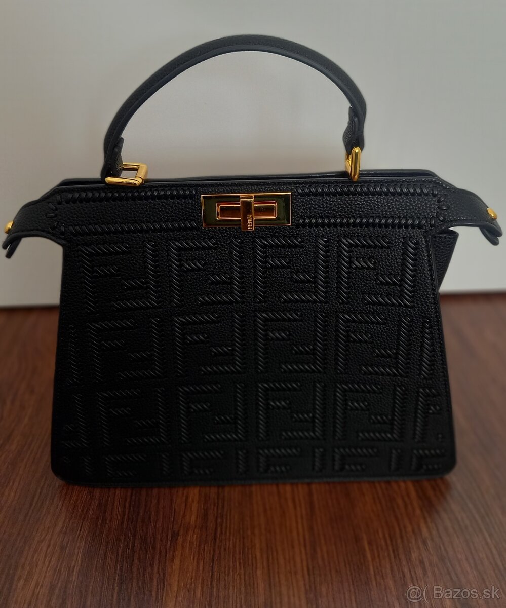 Cierna kabelka - 5