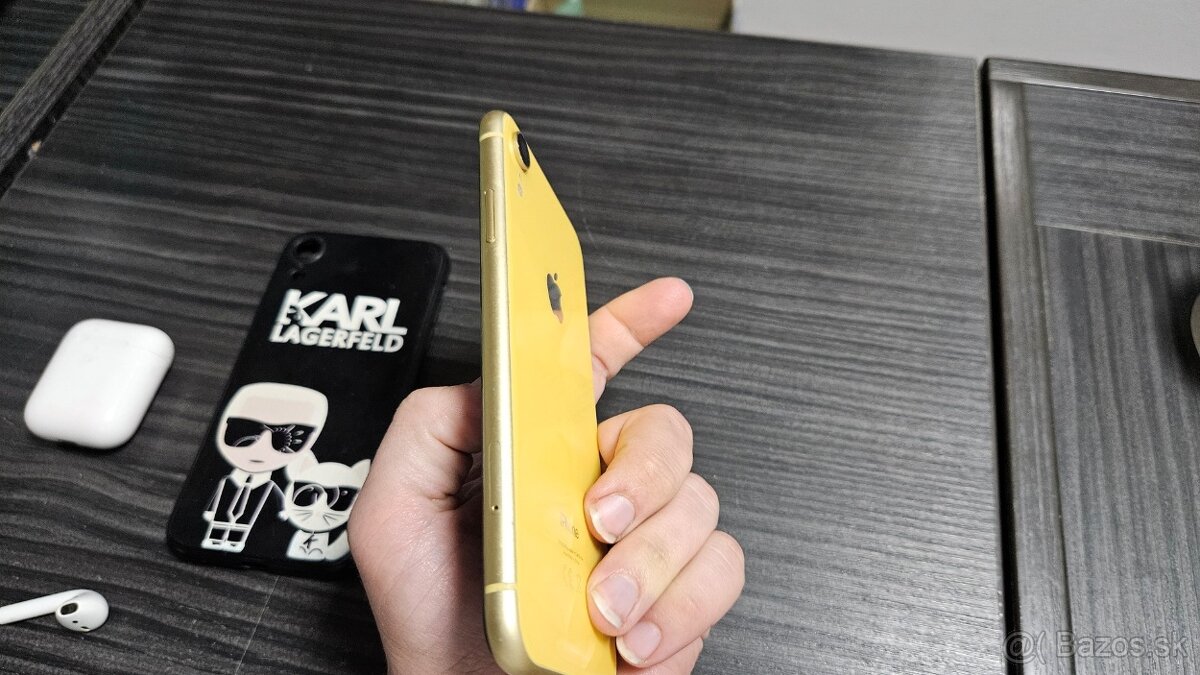 Apple iPhone XR 128GB - nová bat + airpody - 5