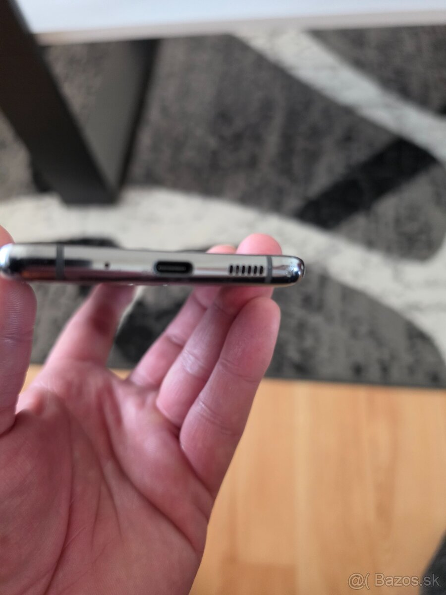 Samsung galaxy S20 plus - 5