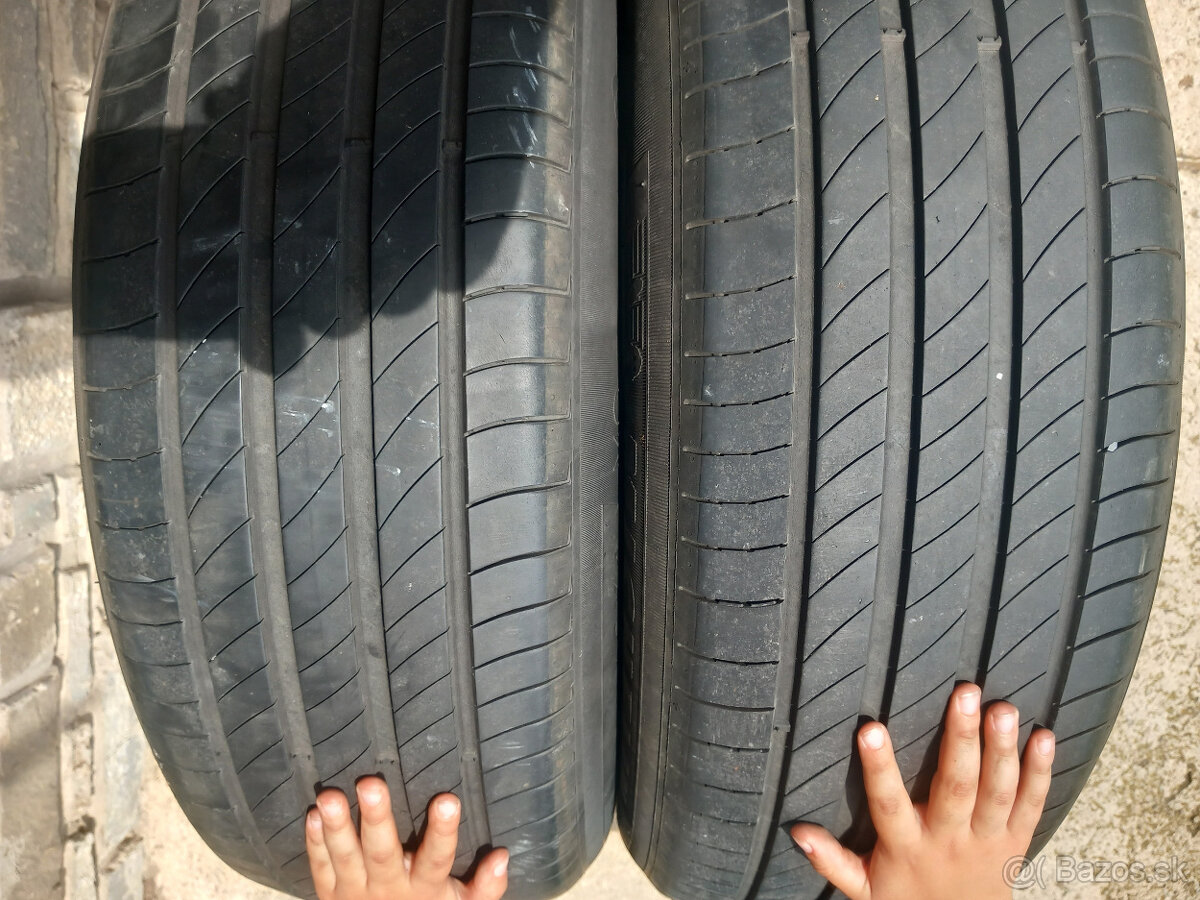 215/65 R17 Michelin Primacy 4 - 5