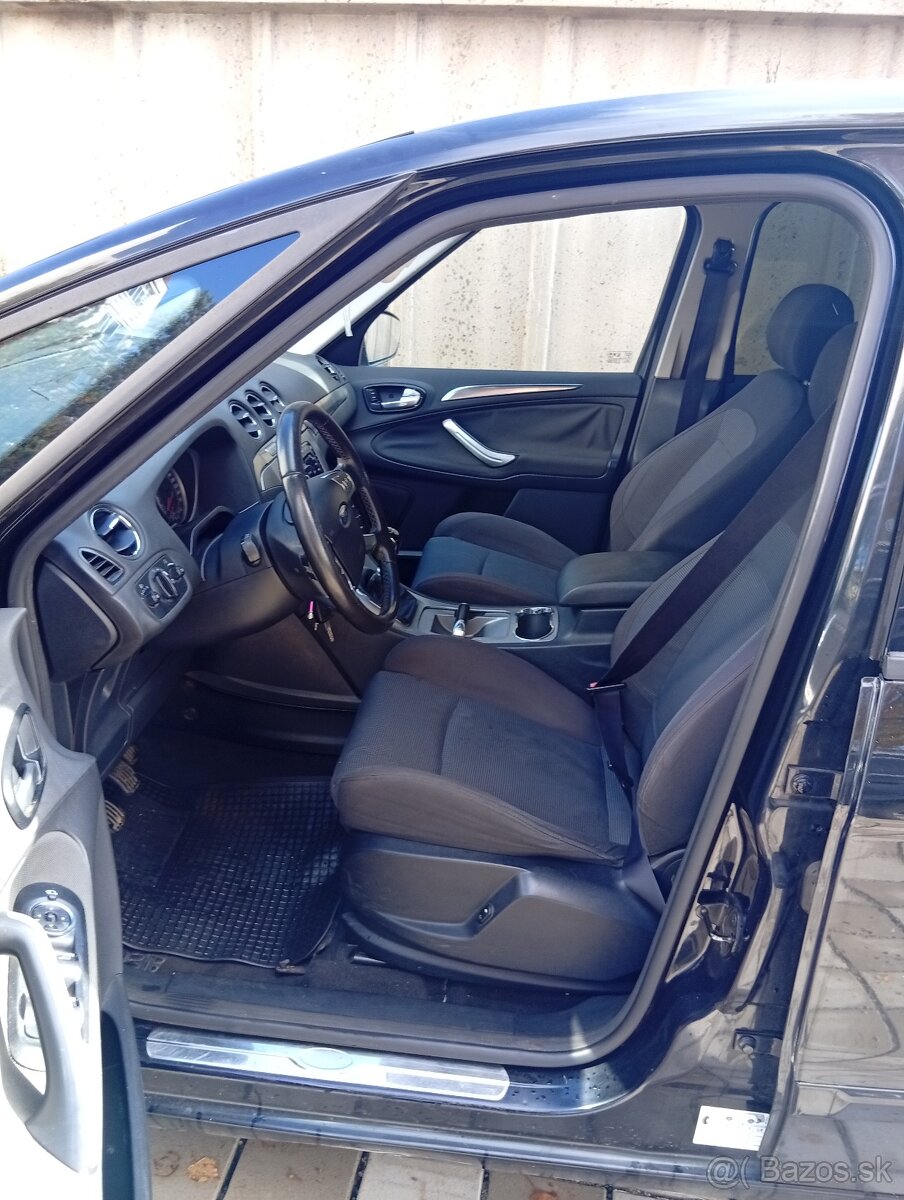 Predám Ford s-max 1, 8 TDI - 5