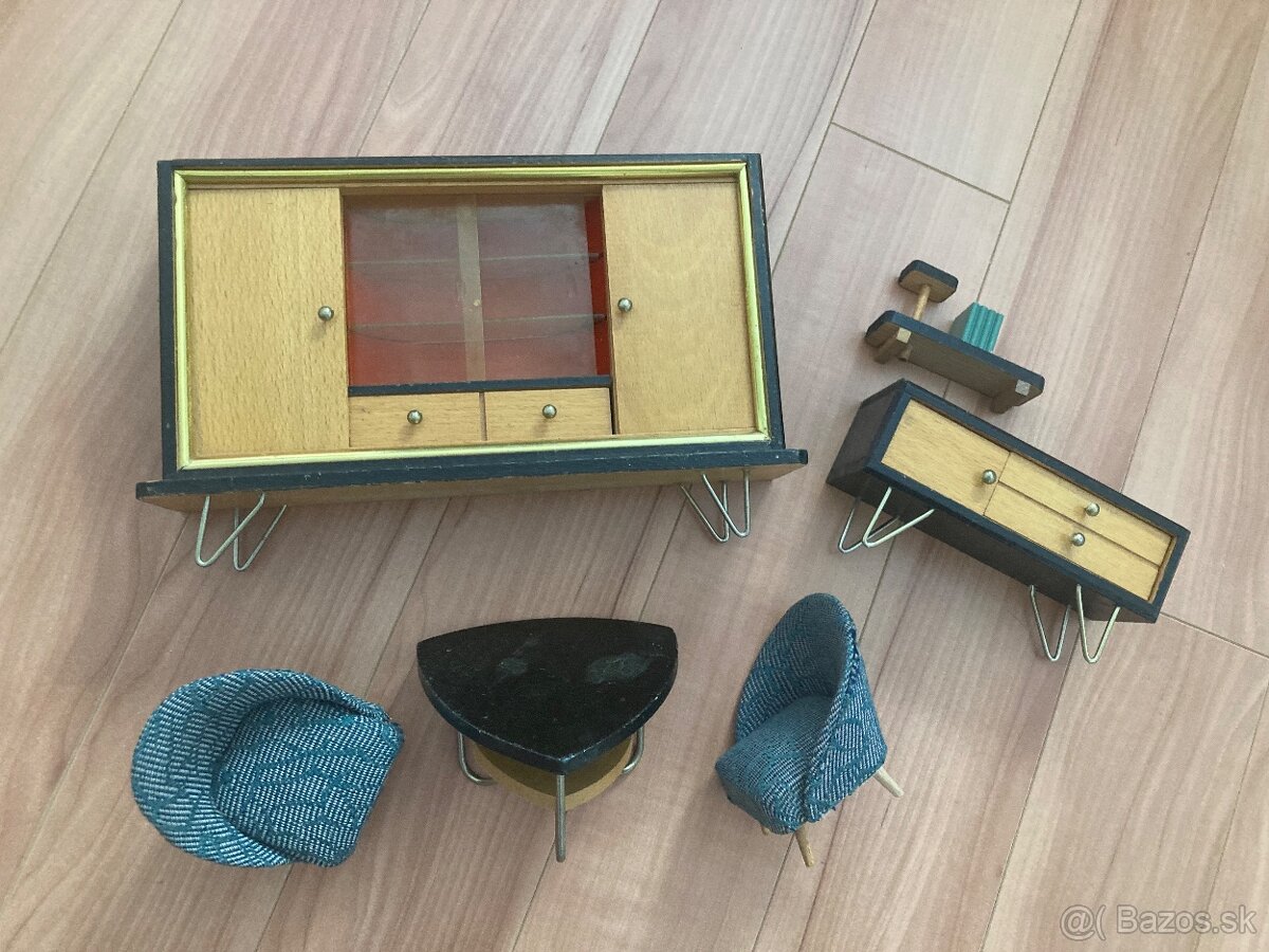 retro hracky maly nabytok - 5