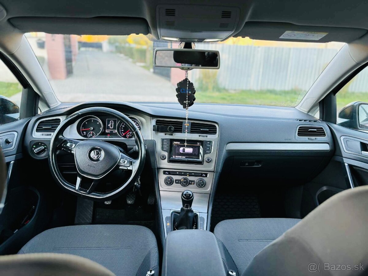 Wolkswagen Golf 7 Variant 1.6TDI V 100%. STAVE - 5