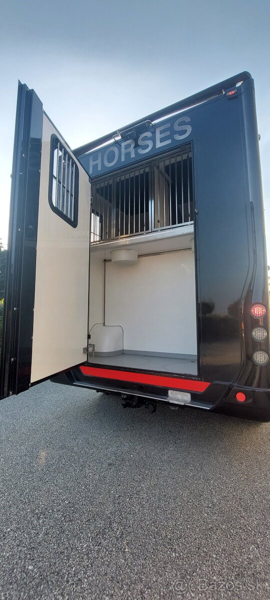 Prepravník koní Renault ATM 5-místný - 5