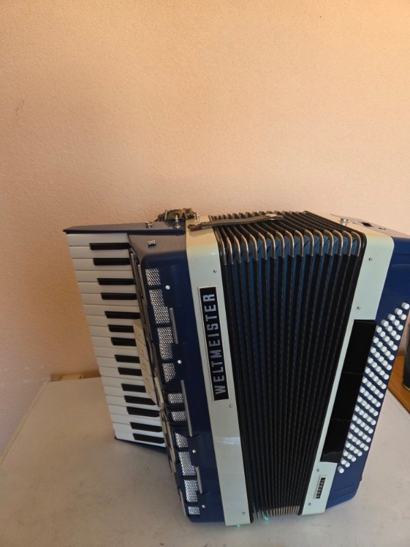 Predám akordeón Weltmeister - 5