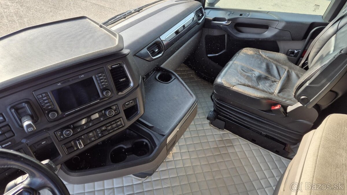 Prodám SCANIA S450 N323 LOW DECK EURO 6 - 5