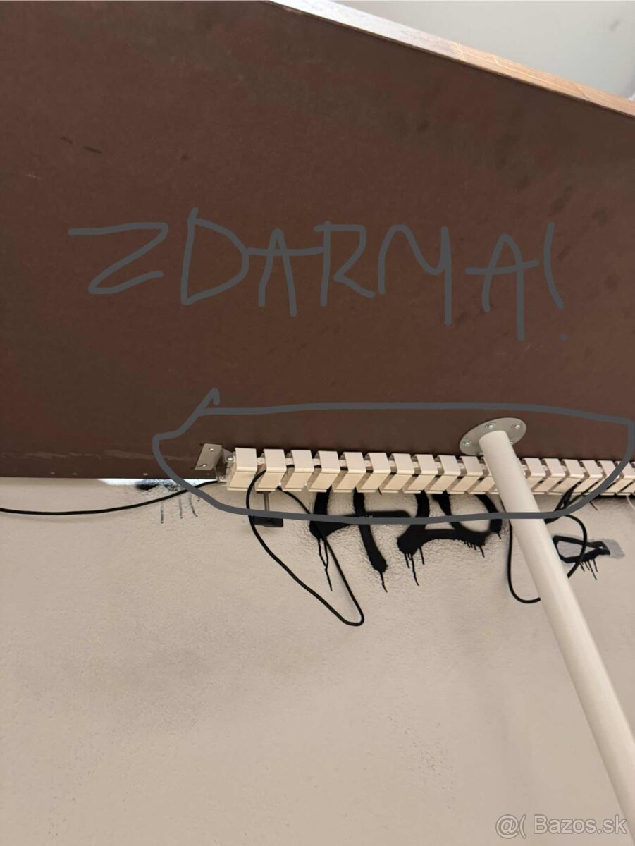 Ikea stôl (custom) - 5