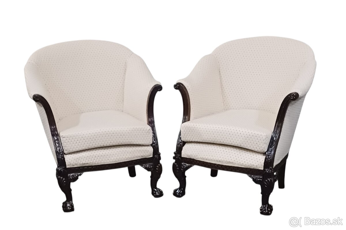 Staroẓ̌itné kreslo - 5