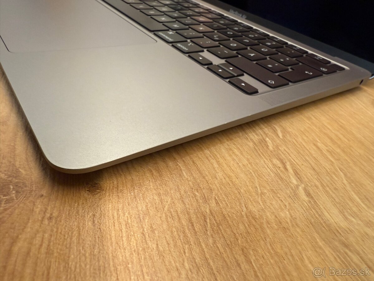 Macbook Air M1 Space Grey - 5