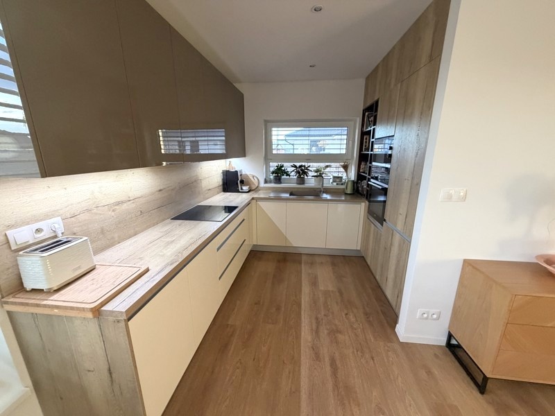 Krásna novostavba 4 izbový rodinný dom 131 m2, pozemok 605m2 - 5