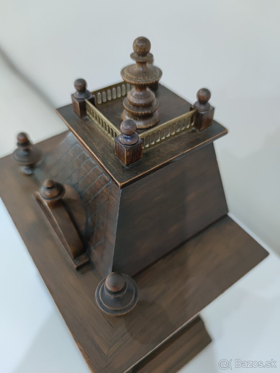 Drevene Hodiny domcekove Junghans - 5