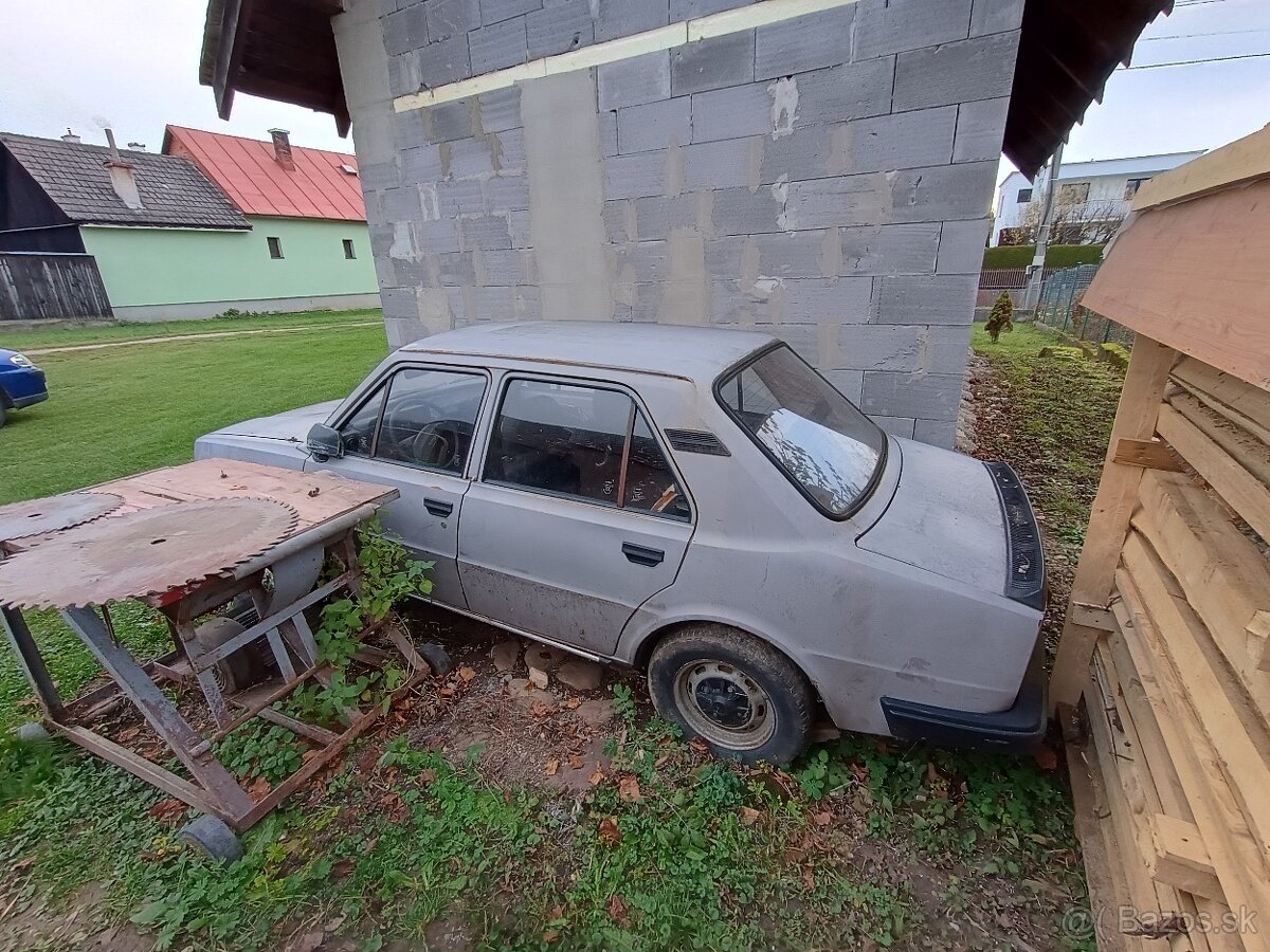 Predám Škoda 120 L - 5