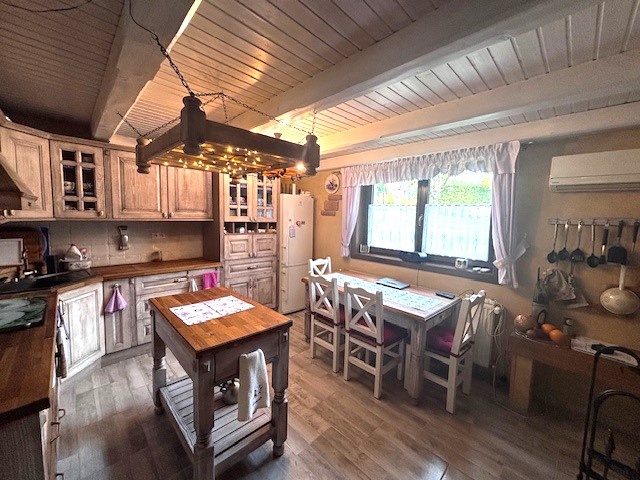 Romantická chalupa v srdci Myjavských kopaníc. - 5