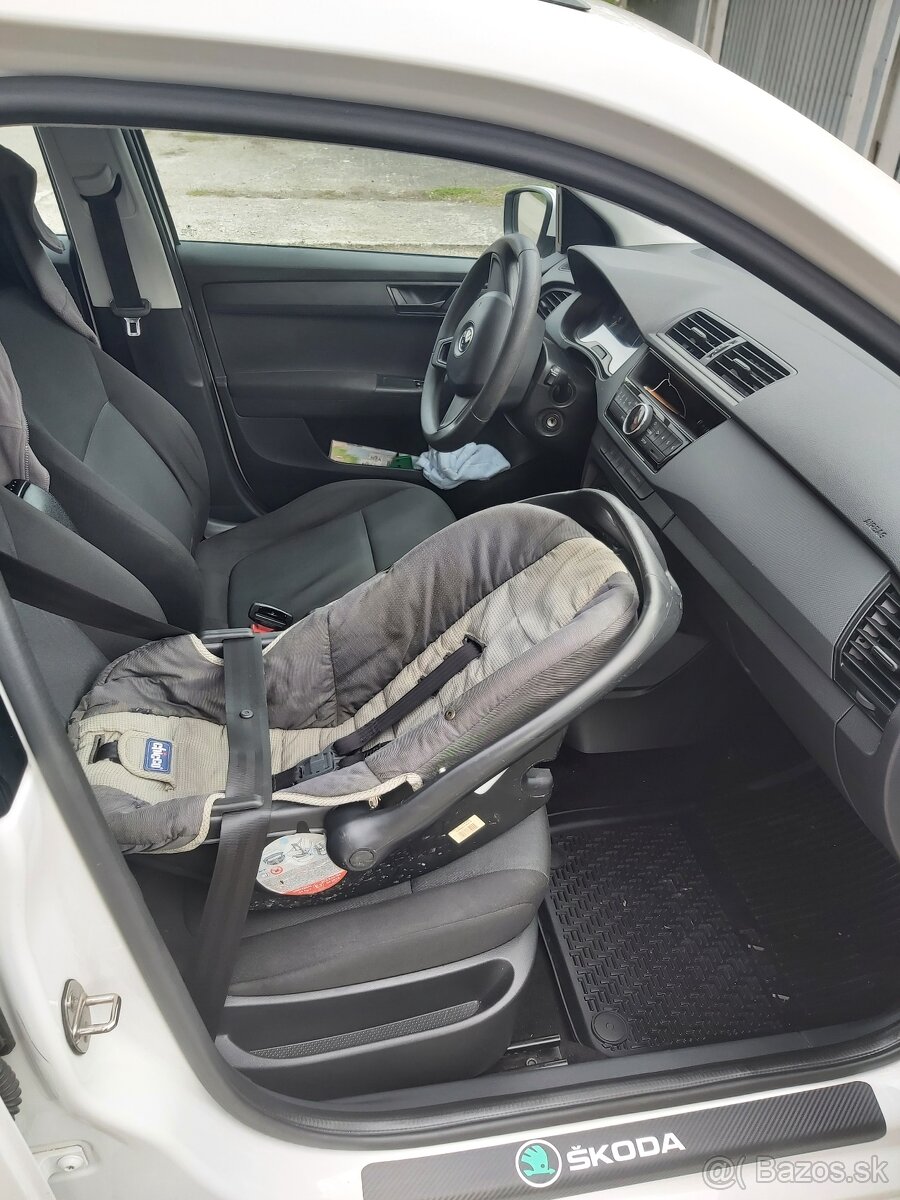 Autosedačka, vajičko Chicco pre dieťa - 5